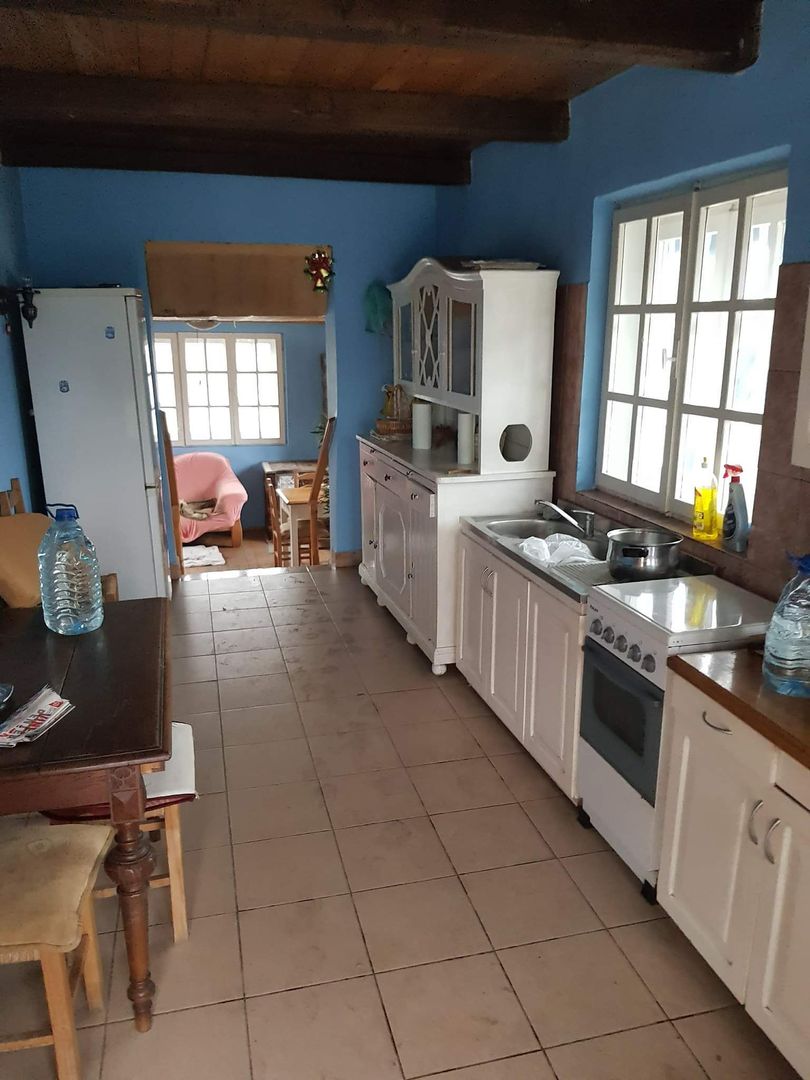 Vila cu 6 camere + 2 case + bazin inot+ 5.934 mp teren  com. Chichis - Poză 18