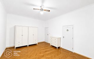 Apartament ultracentral, 2 camere, curte cu acces auto - Poză 1