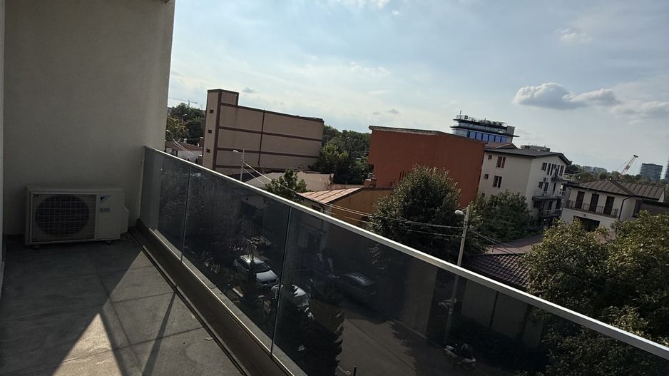 Inchiriere 2 camere cu garaj Dynamic City, Barbu Vacarescu - Bucuresti - Poză 13