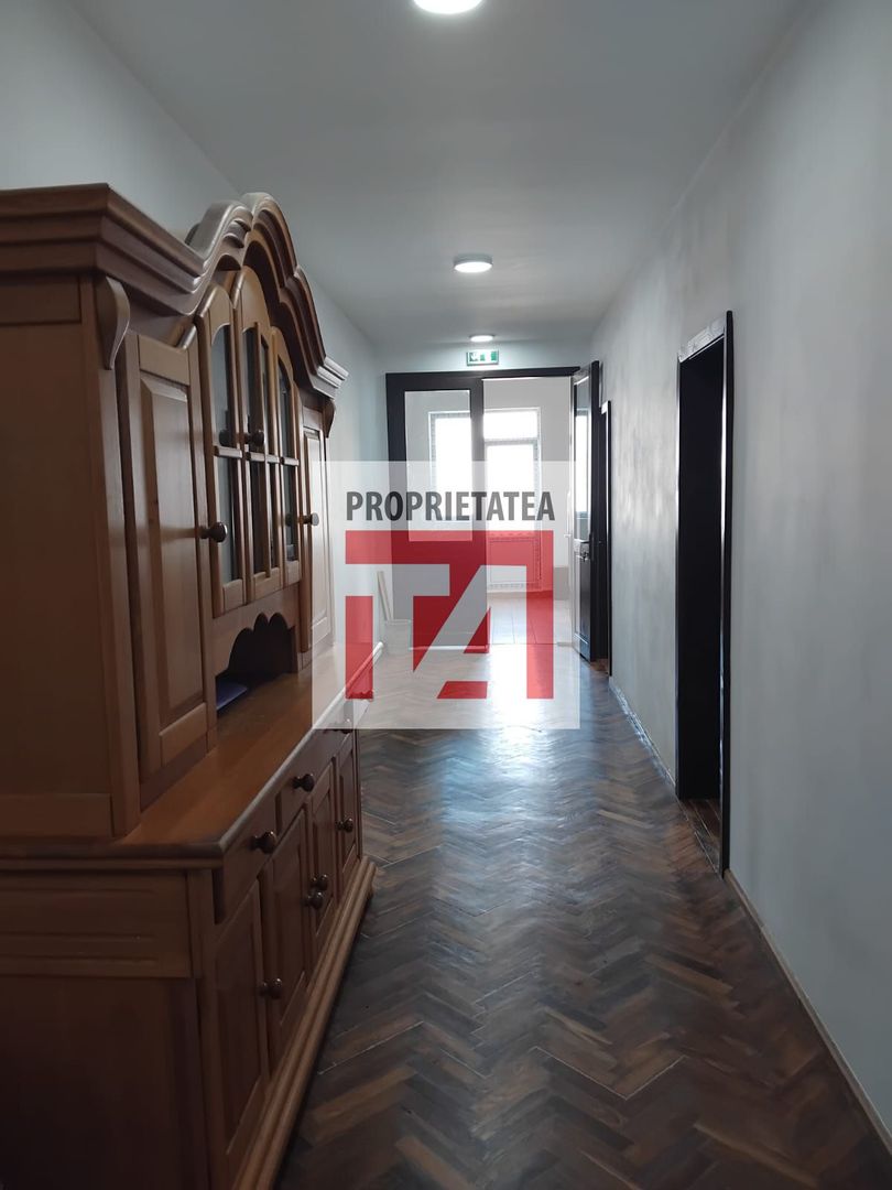 SPAȚIU DE BIROURI DE ÎNCHIRIAT – 249 MP Bd Regele  Mihai - Poză 3