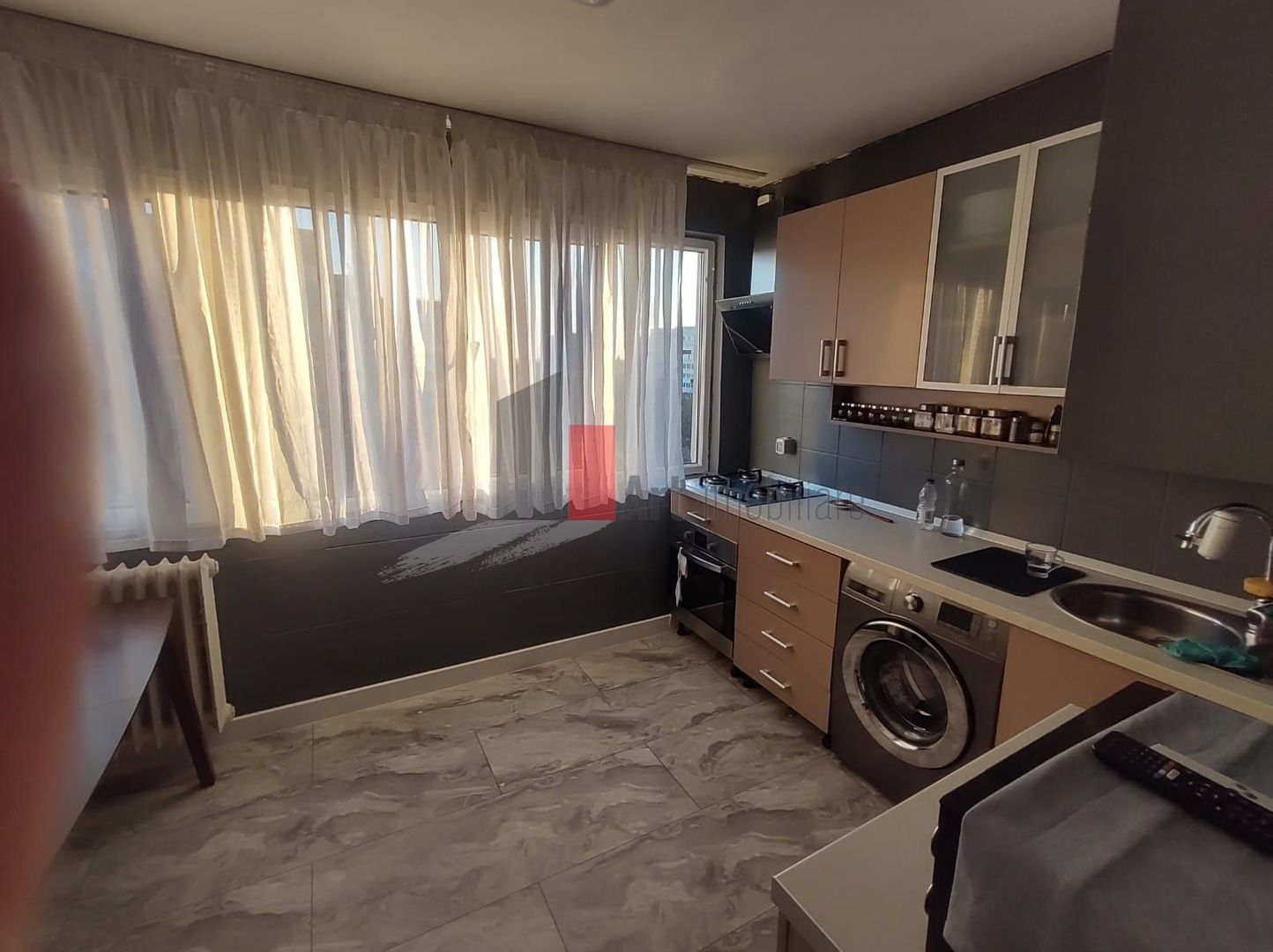Vânzare apartament 3 camere Brâncoveanu - Poză 11