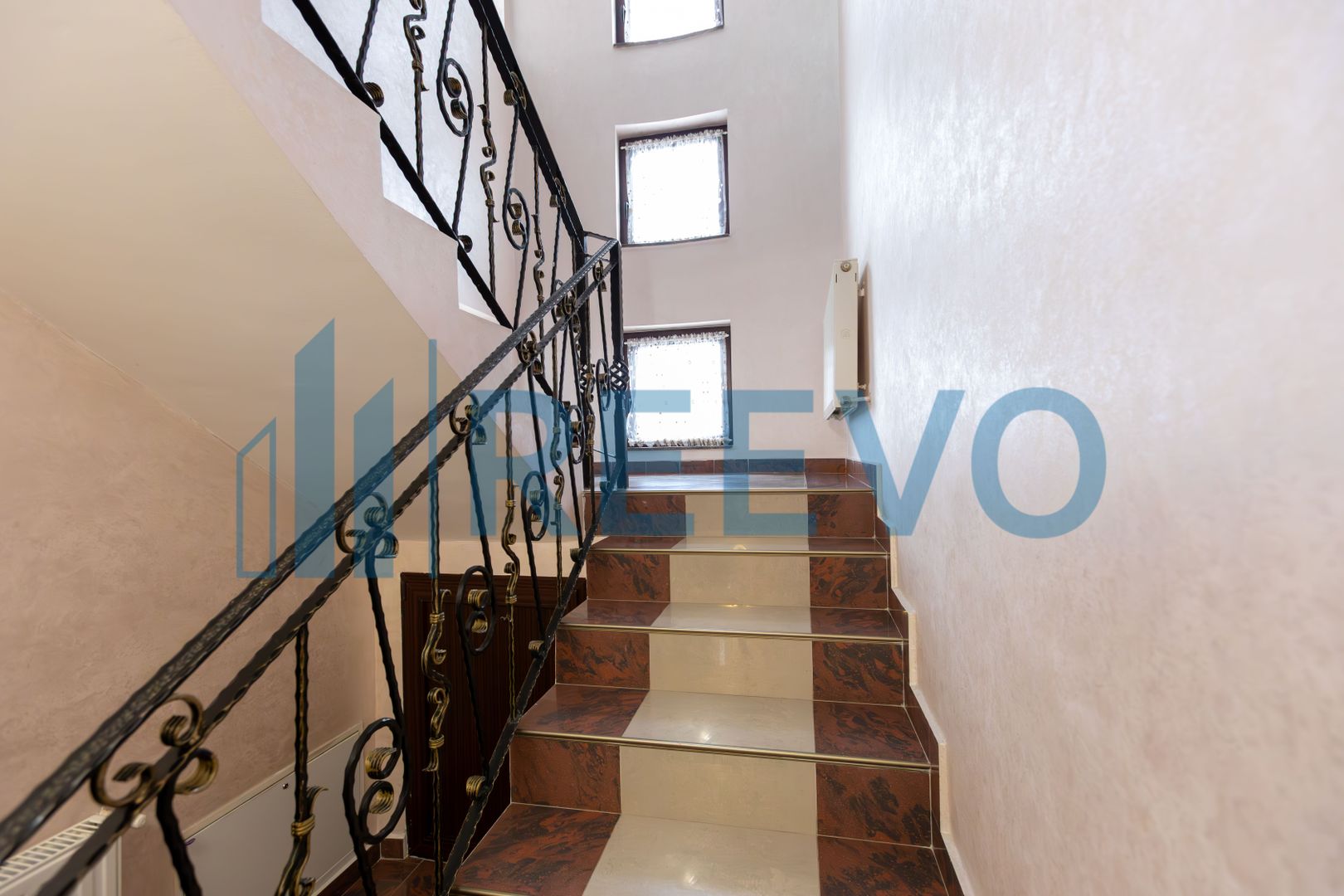 Casă/Vilă cu foișor | 1.000 mp teren | Măgura - Poză 29