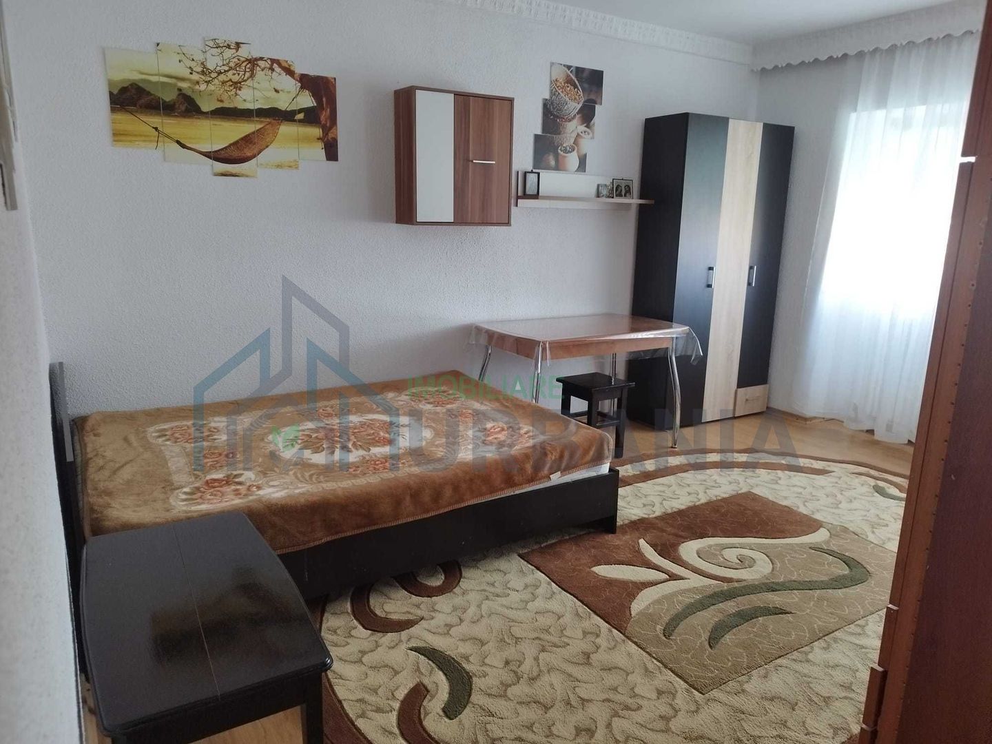 Inchiriez apartament cu 1 camere zona Independentei, 5 minute de UMF - Poză 1