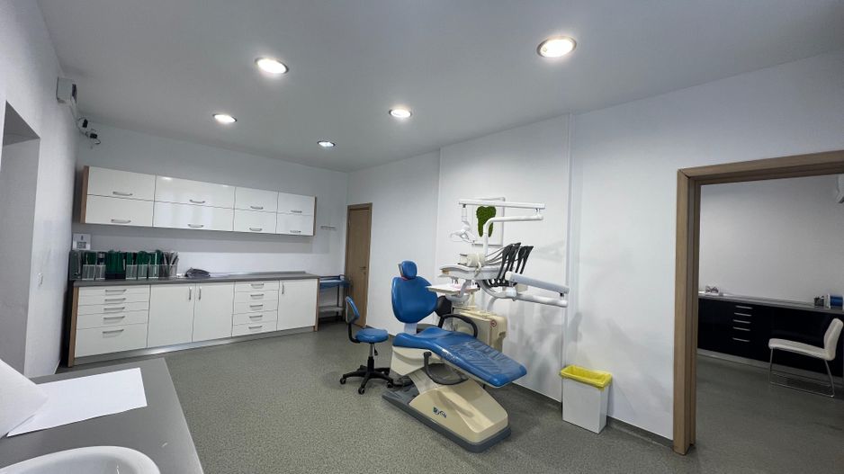 Cladire 23 de camere cu teren 554 mp - Poză 10