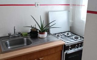 Garsonieră Zorilor,  zona UMF – ideală pentru locuit sau investiție - Poză 1