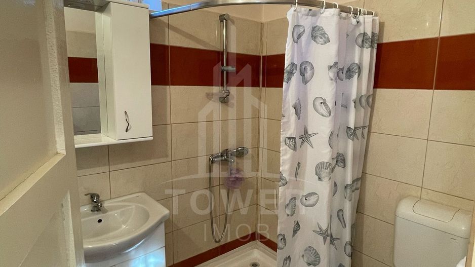 Casa de vanzare - teren 1400 mp - Laslea , Sibiu - Poză 10