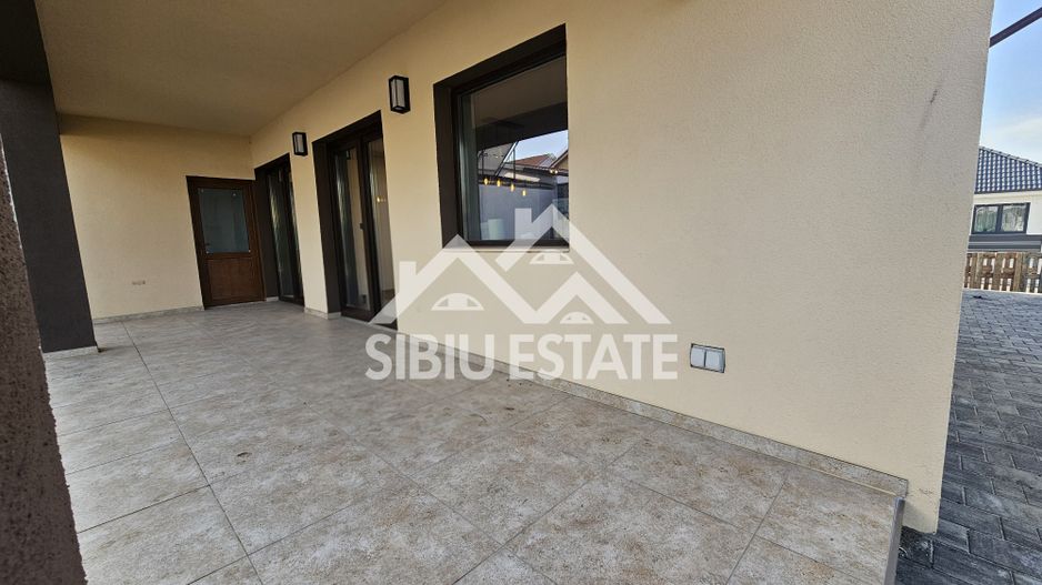 Casa noua 4 dormitoare Sibiu Sura Mica - Poză 20