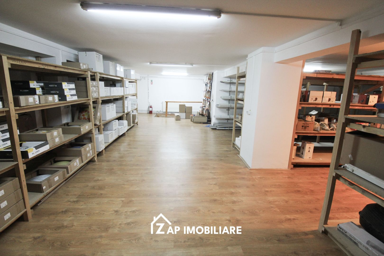 Spațiu 90 mp etaj 1 - Central - open space - Poză 14