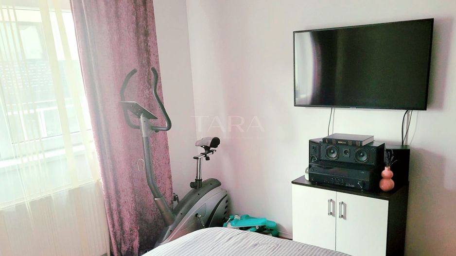 Apartament cu 3 camere in Floresti. - Poză 7