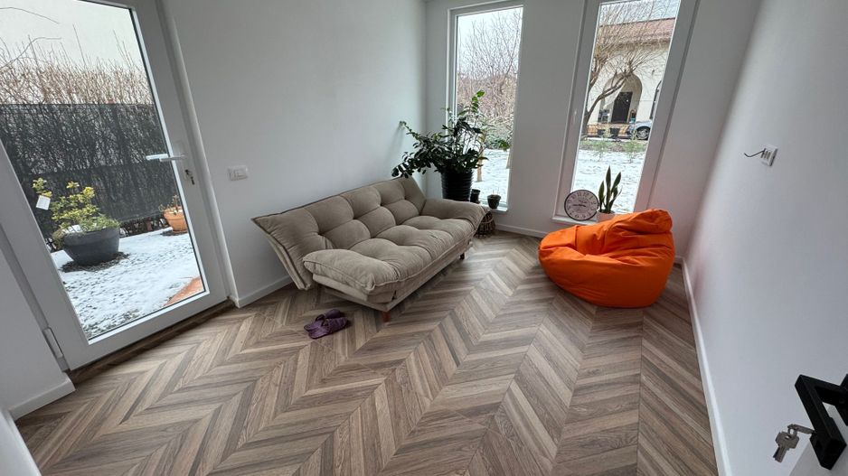 PRIMA CHIRIE, Casa pe parter, 3 camere, 70m2, 23 AUGUST - Poză 13