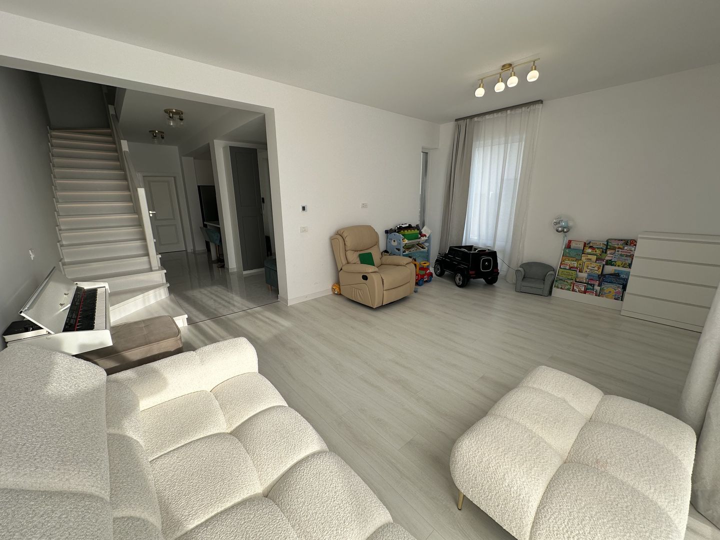 Casa moderna in Giroc - Poză 1