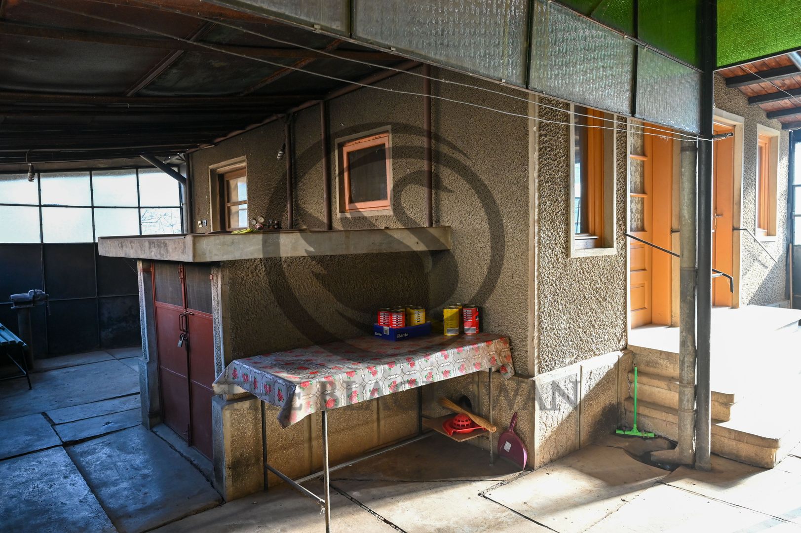 Casa cu 6 camere de vanzare | Zona Ultracentrala, Baicoi | Comision 0% - Poză 24