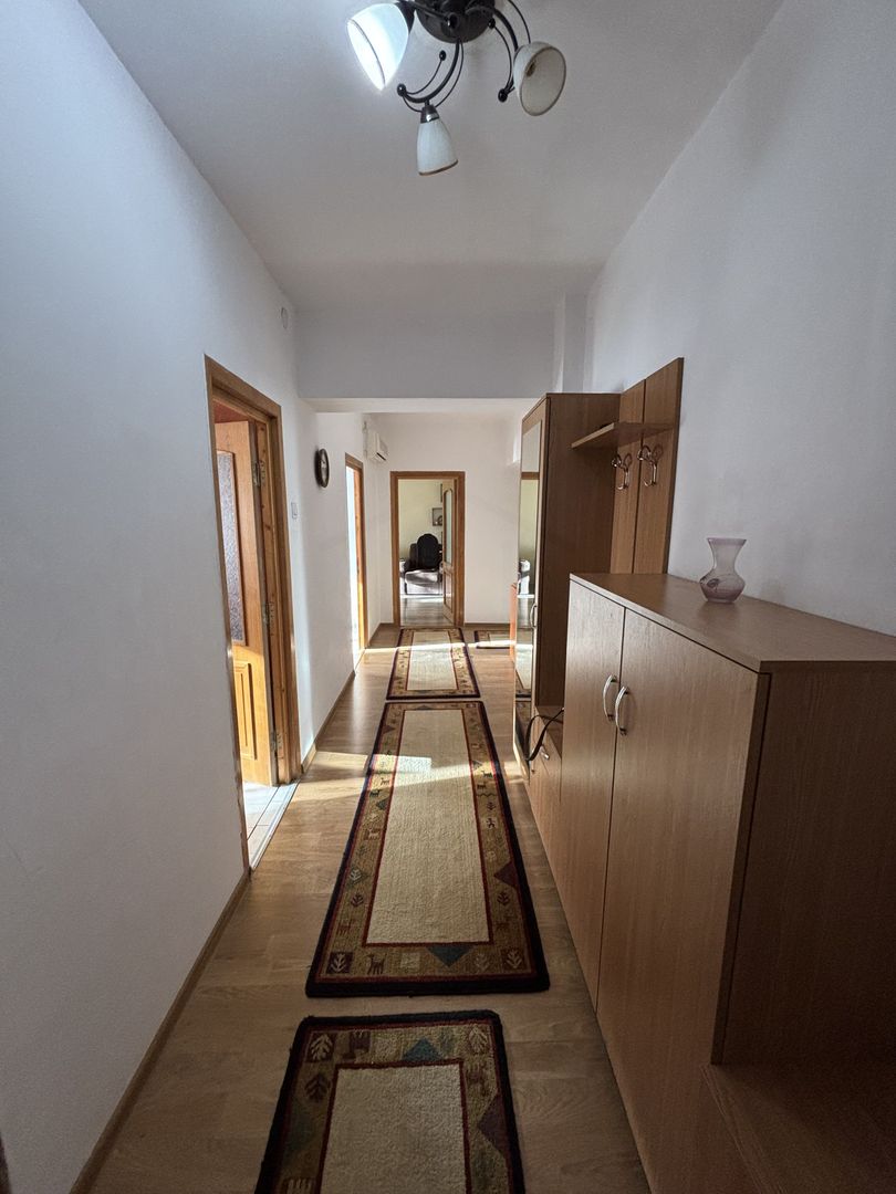 Apartament cu 4 camere decomandate, 92 mp utili – Piața Centrală, Craiova - Poză 10