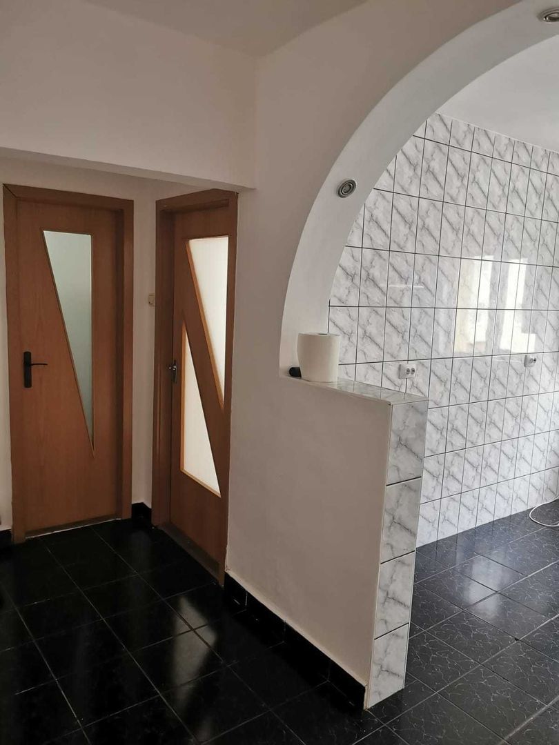 Racadau, apartament cu priveliste, liber la vânzare - Poză 4