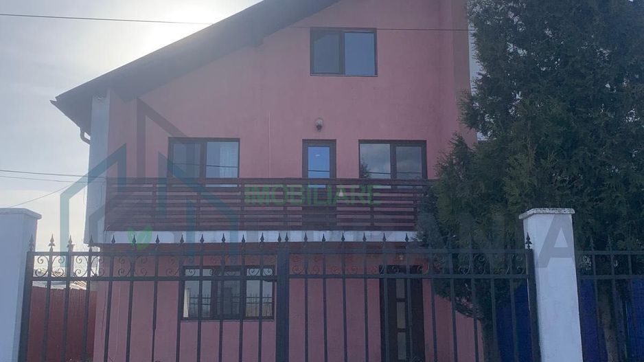 Închiriez Casă Tătărași - Poză 1