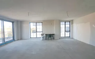 Penthouse 150 mp utili+ terase 200 mp+ 2 parcari subterane +curte 120 mp - Poză 12