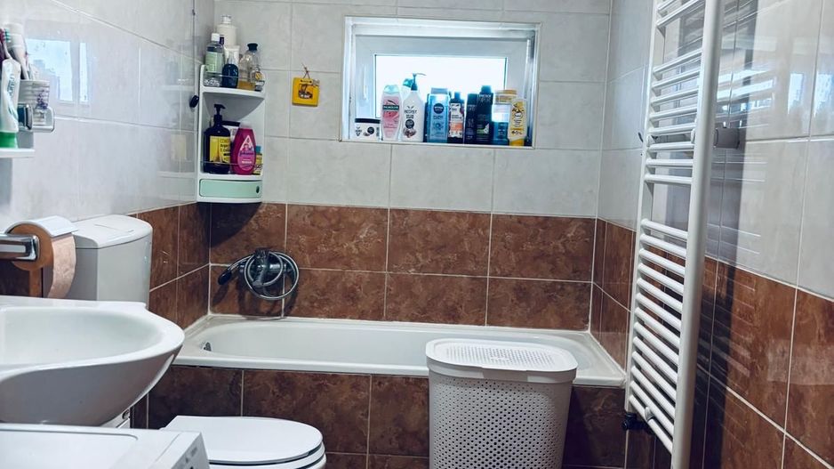 Dambovita | 3 Camere | Decomandat | Centrala Proprie - Poză 10