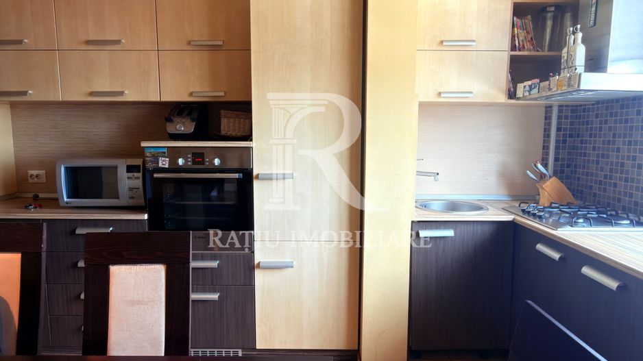 Apartament 3 camere | 2 dormitoare | Centrul Civic | Oradea - Poză 7