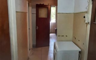 Vanzare Apartament  3 camere decomandat, parter, 68 mp,  metrou Valea Ialomiței - Poză 2