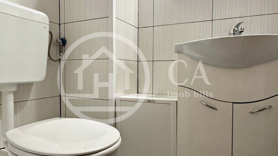 Apartament cu 3 camere de vanzare Str. Banatului Zona  Velenta, Oradea - Poză 13