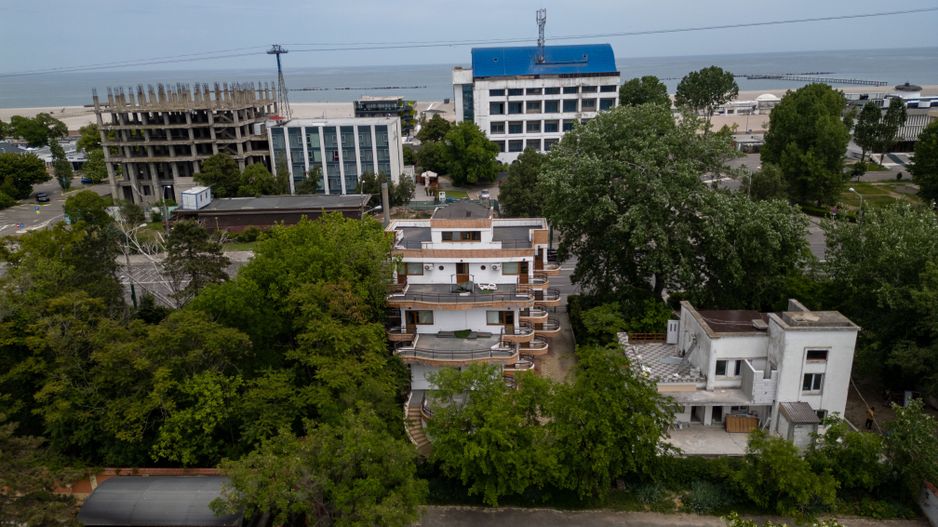Super ocazie! Imobil în Stațiunea Mamaia-Cazino - Poză 2
