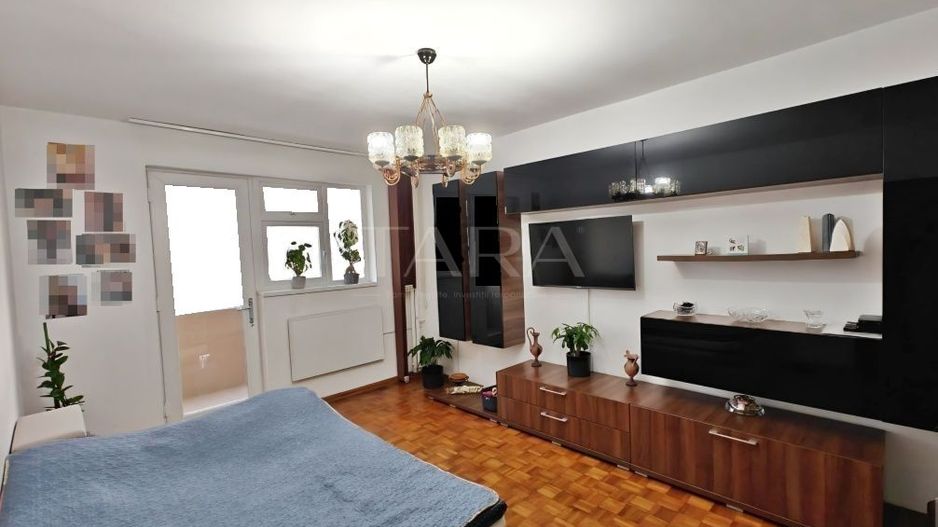 Apartament 3 camere zona Grigorescu - Poză 2