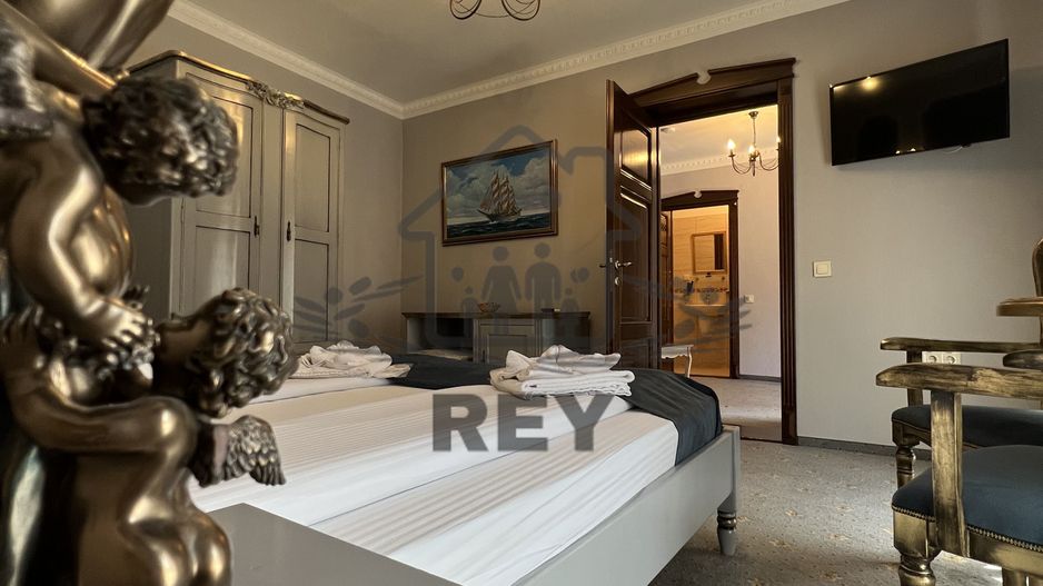 Vila de vanzare in zona Centrala/Orasul de jos - Poză 20