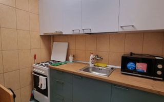 Garsonieră 4 min metrou Titan, Mega Image la scară, mobilată - Poză 4