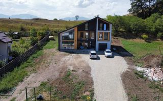 Reședință de Lux la Poalele Dealului Lempeş - Poză 11