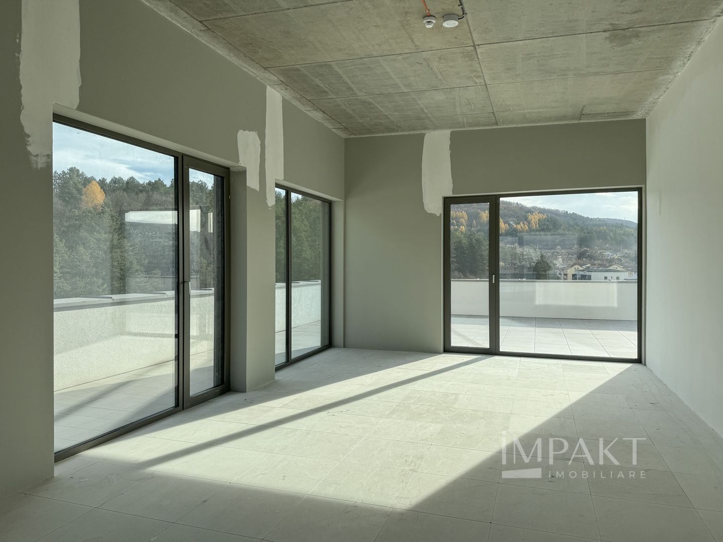 Spatiu de Birouri zona Vivo, 304 m2, terasa 35 m2 - Poză 4