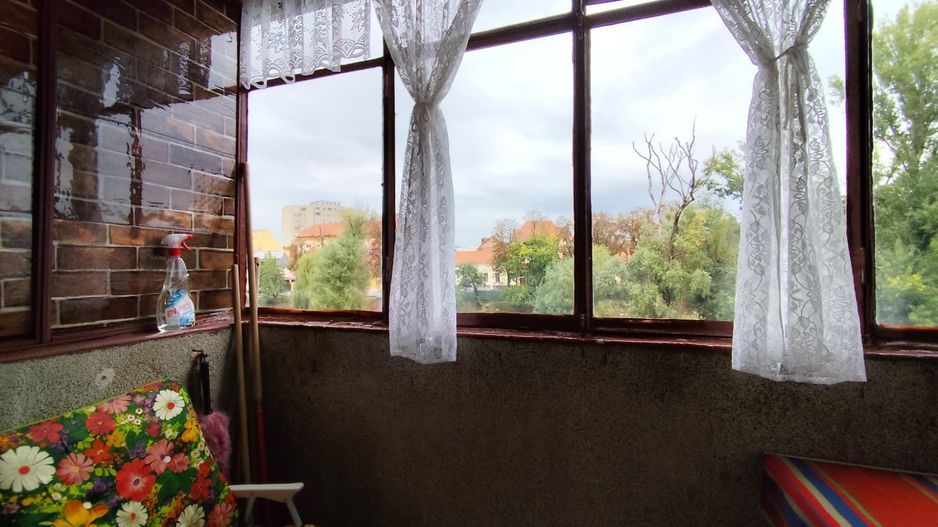 Apart.de inchiriat ultracentral, langa Facultatea de Medicina, Oradea - Poză 15