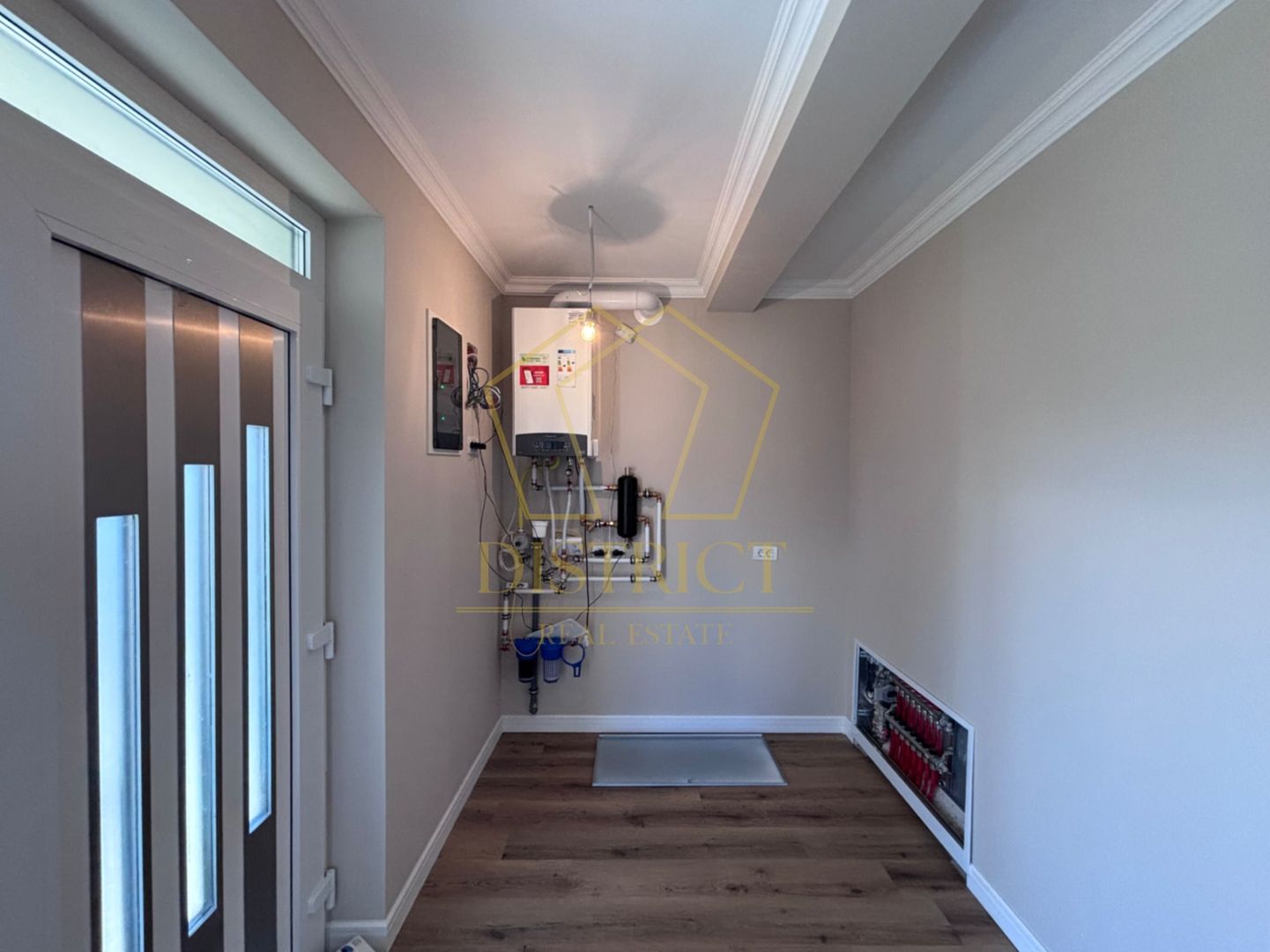 Individuala superba cu 6 camere | Ronat - Poză 12