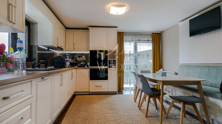 VAND/SCHIMB casa in Campenesti 1000 mp teren 270 mp utili 42 mp terasa - Poză 1