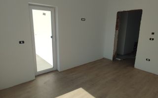 Sanandrei,Duplex P+E, Drum Asfaltat, Proiect Modern. - Poză 15