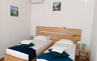 Loc în cameră dublă | Lazaret, Sibiu | pensiune, utilități incluse - Poză 1
