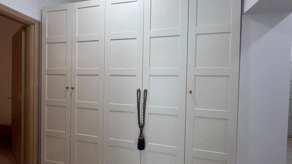 Inchiriere apartament 3 camere 119 mp, complex Laguna Residence - Poză 8