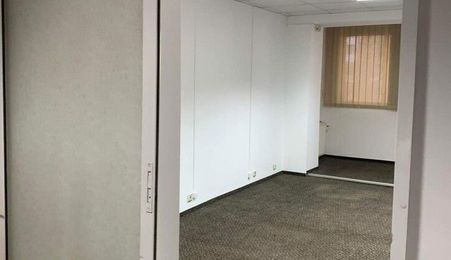 De vanzare spatiu comercial, zona Piata Mica, Liceul M.Eminescu