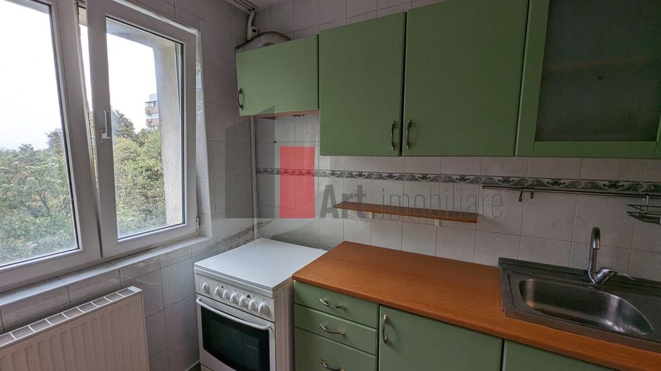 Apartament cu 3 camere in zona Bucurestii Noi/Parc Bazilescu - Poză 10