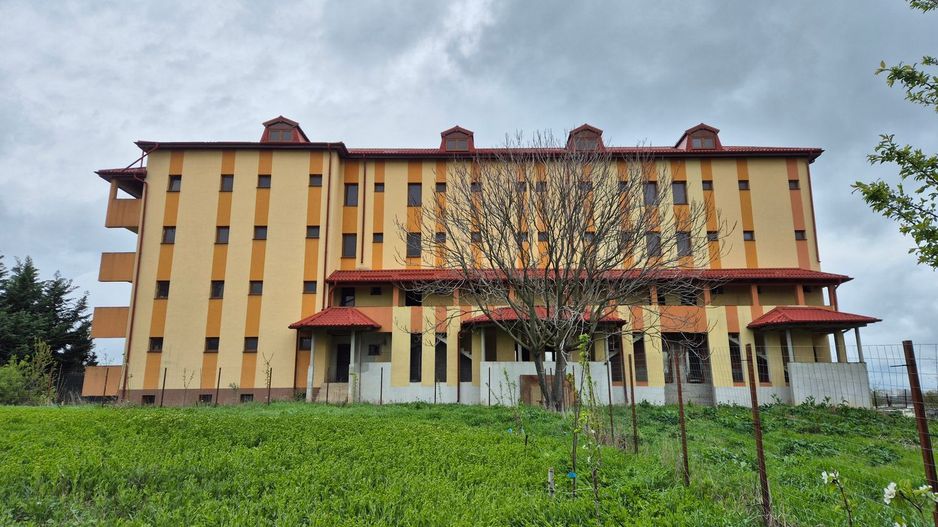 Cladire S+P+3+M - 1762,18 mp + teren 1608 mp - Lacul Morii - Poză 2