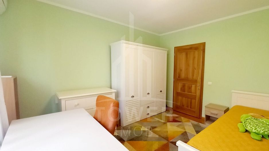 Proprietate deosebită de vânzare în Șelimbăr (zona Dracula) - Poză 8