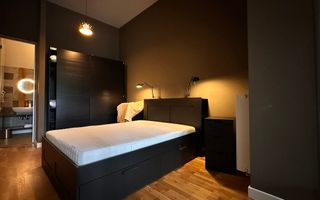 Apartament elegant si modern in Centru! 110mp cu tavan de peste 4m! - Poză 2
