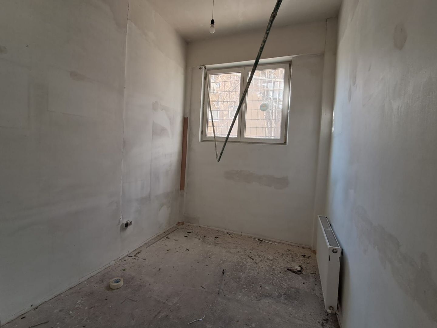 Spatiu comercial vitrina de 20 M - Metrou Eroii Revolutiei S143 - Poză 14