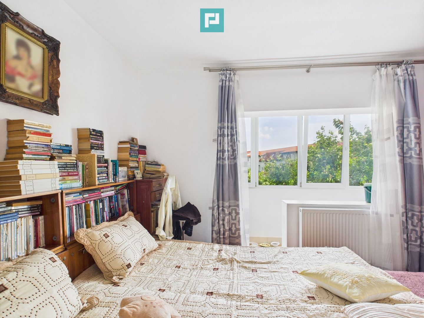 Apartament cu 3 camere, decomandat în Dâmbovița - Poză 9