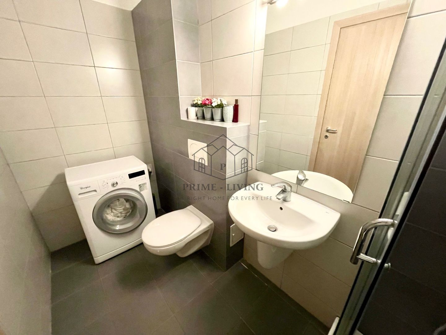 APARTAMENT CU 2 DORMITOARE LA INCHIRIERE IN COMPLEX REZIDENTIAL - Poză 13