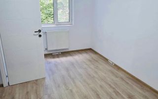 Sagului – Piața Doina | 2 Camere | Etaj 3 | Renovat Recent | Aproape de Tot - Poză 4