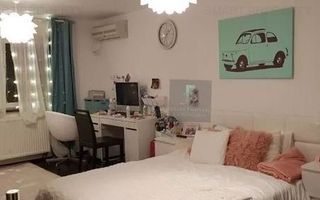 Vilă cu 6 camere în zona Pipera - Poză 3