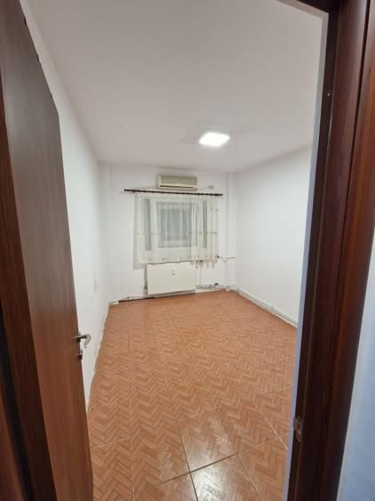 Apartament 4 camere spațios, 85mp, 2 băi, Ștefan cel Mare - Poză 14