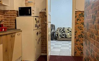 Vând apartament 2 camere, Carpați 2 - Poză 6