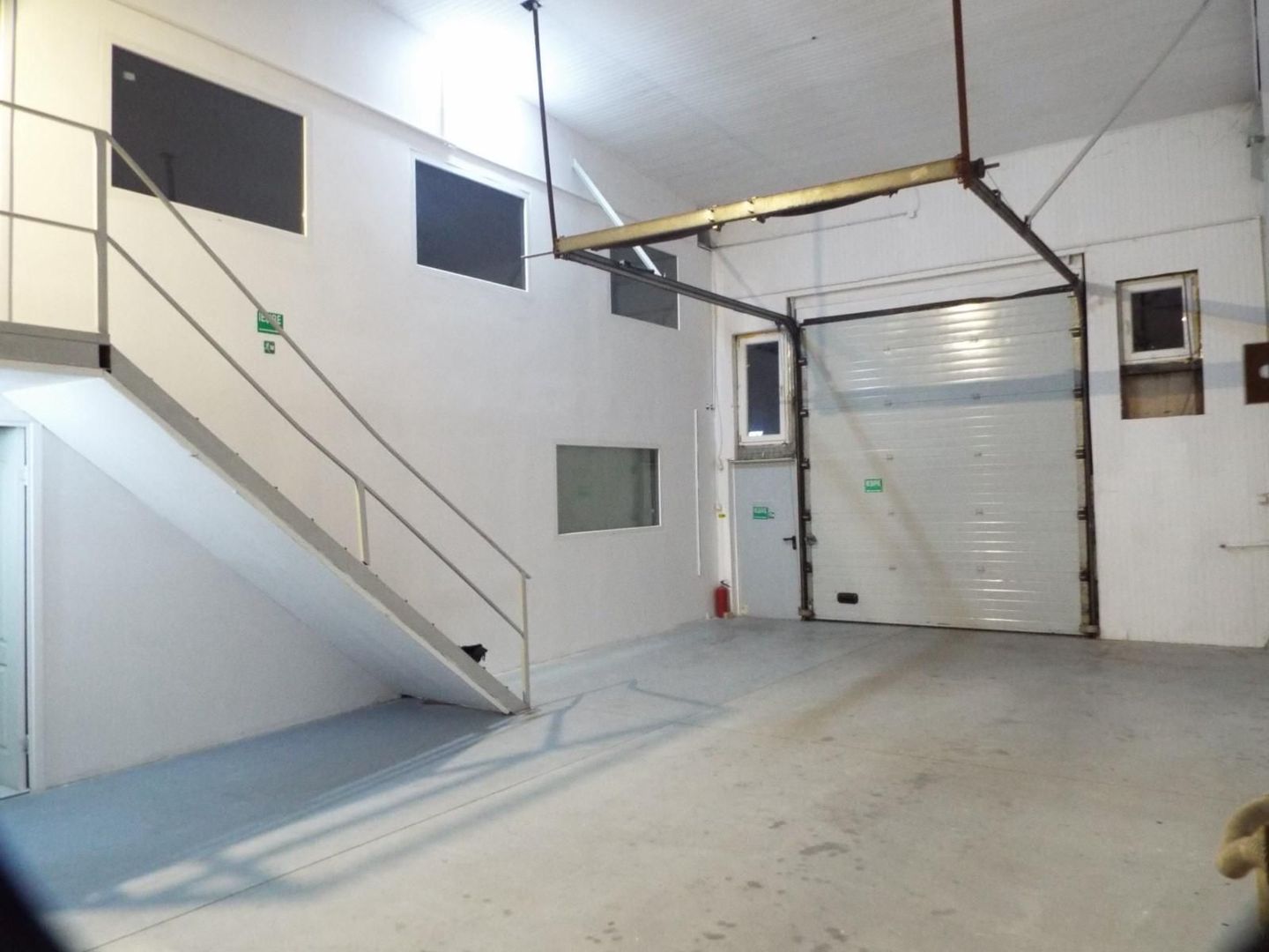 Inchiriere hală /depozit 300 mp - Zona Sud București, Sos. Giurgiului - Poză 6