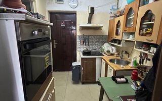 Apartament 1 Camera I Baie I Etaj 4/4 I Central - Poză 7